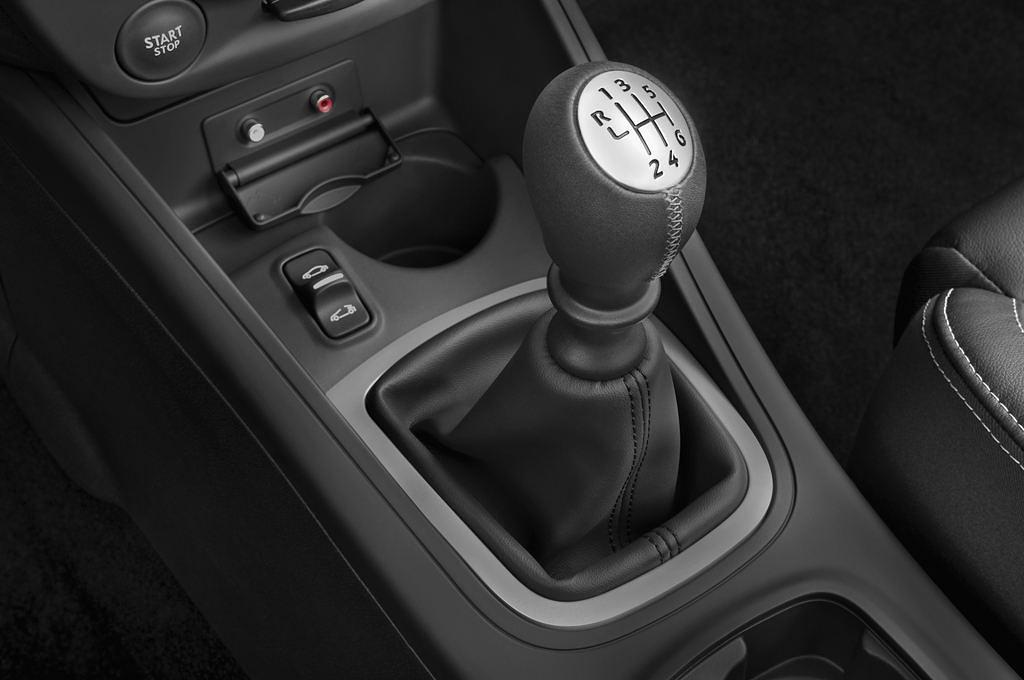 Renault Megane (Baujahr 2011) Dynamique 2 Türen Schalthebel