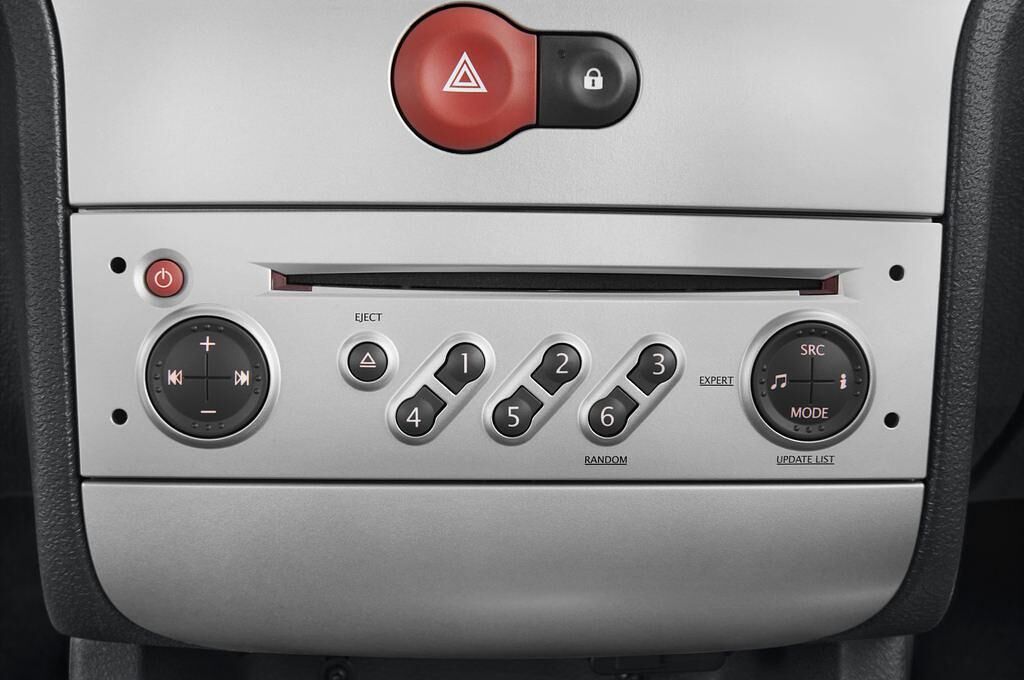 Renault Modus (Baujahr 2010) Modus Pack 5 Türen Radio und Infotainmentsystem