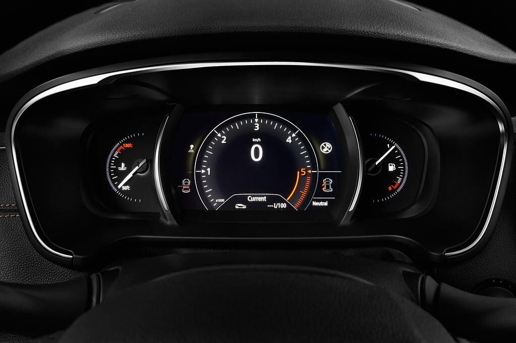 Renault Talisman (Baujahr 2016) Intens 4 Türen Tacho und Fahrerinstrumente