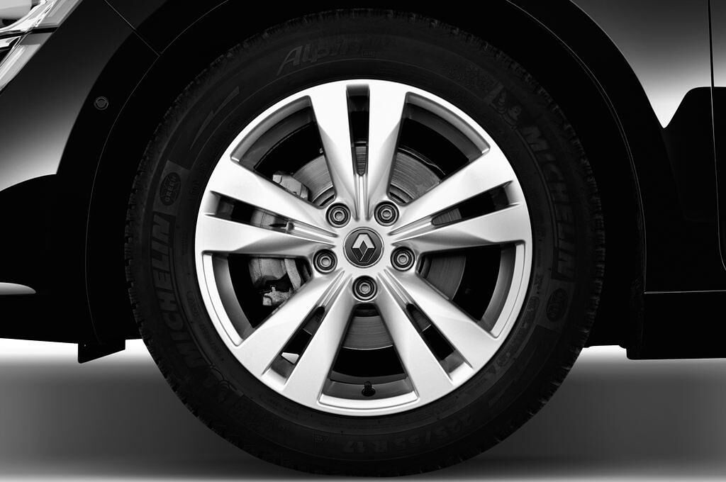 Renault Talisman (Baujahr 2016) Intens 4 Türen Reifen und Felge