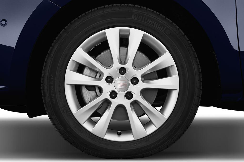 SEAT Alhambra (Baujahr 2013) Style 5 Türen Reifen und Felge
