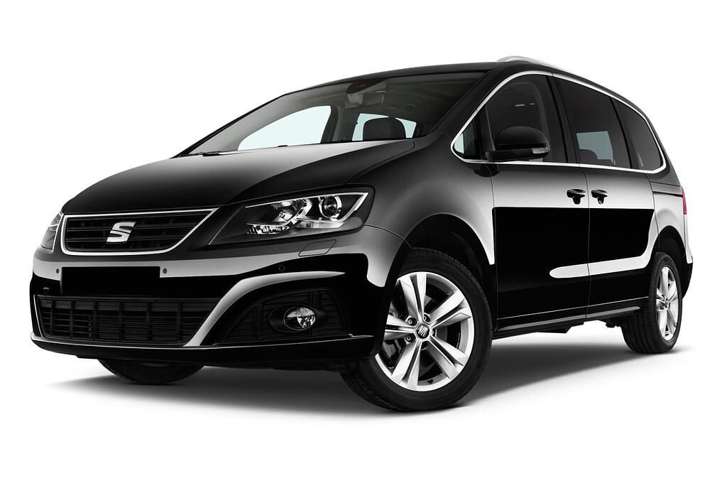 SEAT Alhambra (Baujahr 2016) Style Plus 5 Türen seitlich vorne mit Felge