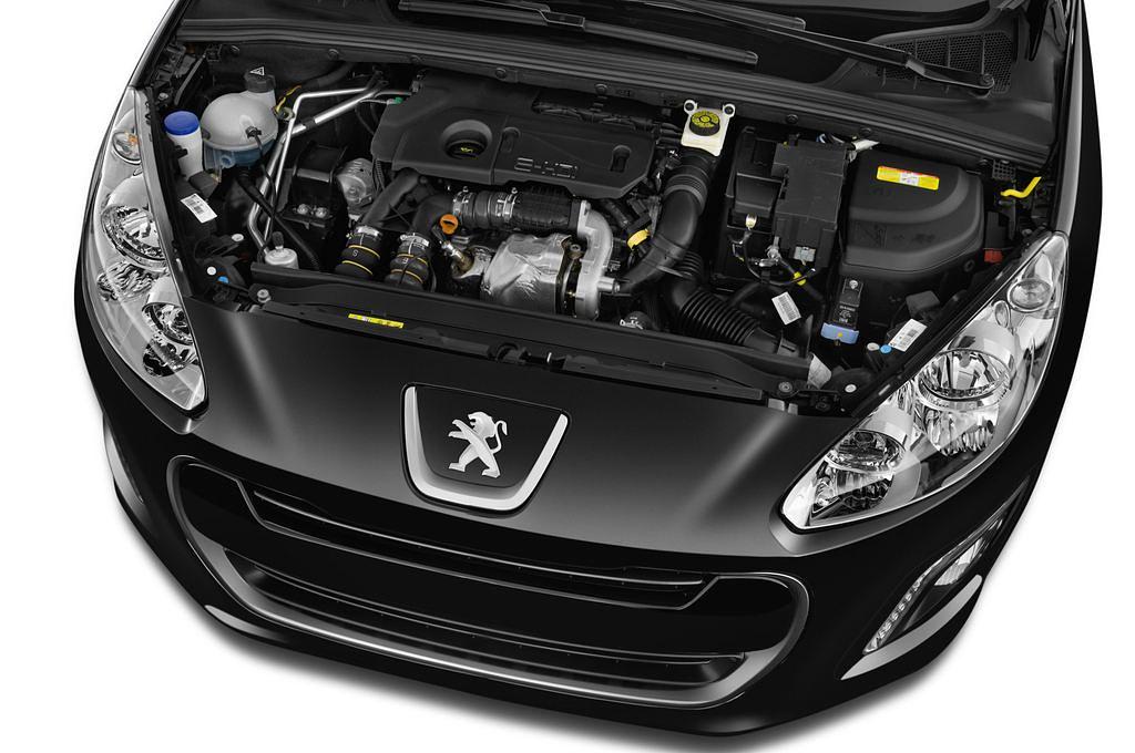 Peugeot 308 (Baujahr 2011) Allure 5 Türen Motor
