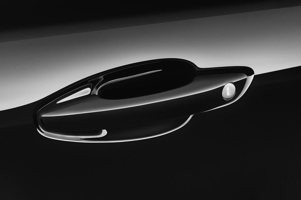 Peugeot 308 (Baujahr 2013) Active 5 Türen Türgriff