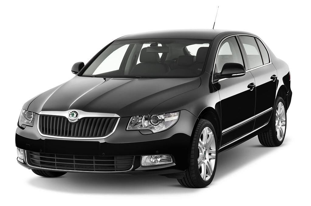 Skoda Superb (Baujahr 2009) Elegance 4 Türen seitlich vorne