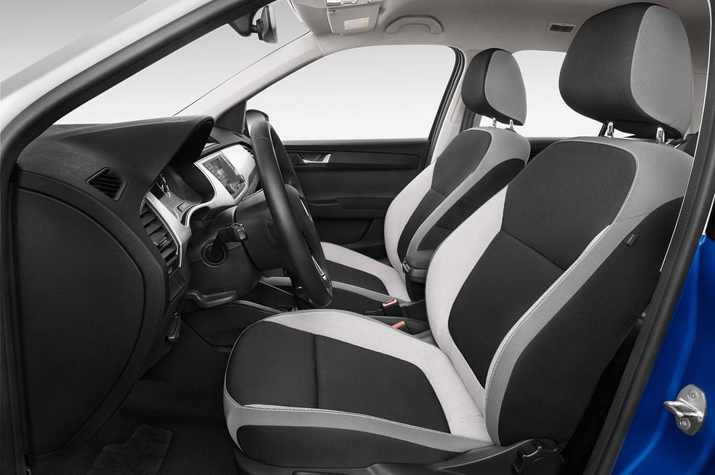 Skoda Fabia (Baujahr 2015) Ambition 5 Türen Vordersitze