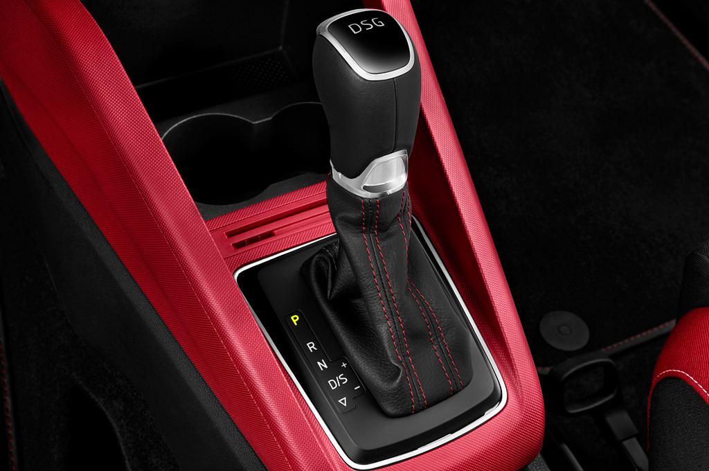 Skoda Fabia (Baujahr 2016) Monte Carlo 5 Türen Schalthebel