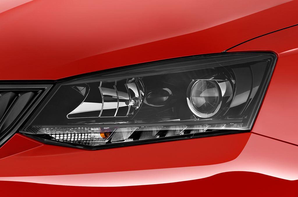 Skoda Fabia (Baujahr 2016) Monte Carlo 5 Türen Scheinwerfer