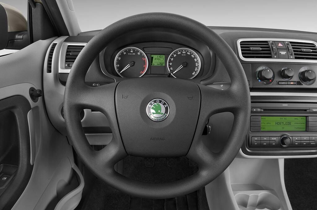 Skoda Fabia (Baujahr 2009) Elegance 5 Türen Lenkrad