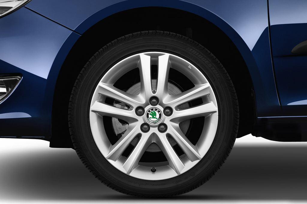 Skoda Fabia (Baujahr 2013) Elegance 5 Türen Reifen und Felge