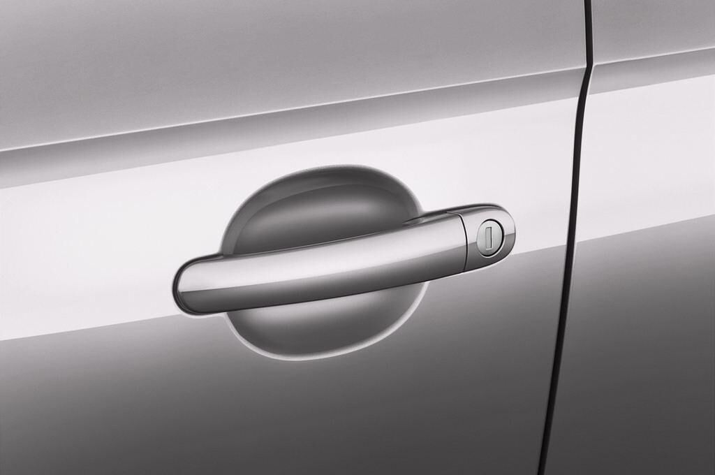 SEAT Toledo (Baujahr 2013) Reference 5 Türen Türgriff