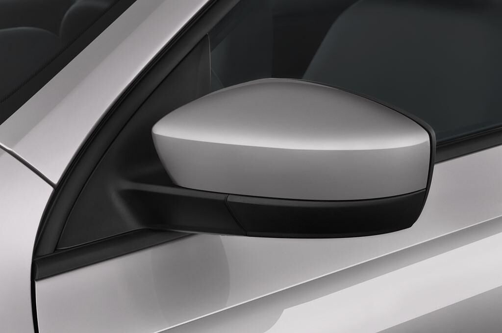 SEAT Toledo (Baujahr 2013) Reference 5 Türen Außenspiegel