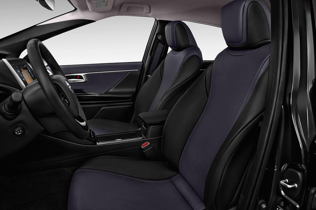 Toyota Mirai (Baujahr 2016) - 4 Türen Vordersitze