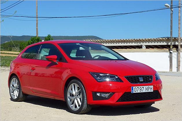 Die schmale A-Säule schränkt den Blick nach vorne kaum ein