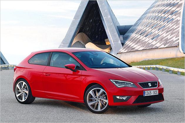 Ganze fünf Benzin- und vier Dieselmotoren stehen zum Antrieb bereit