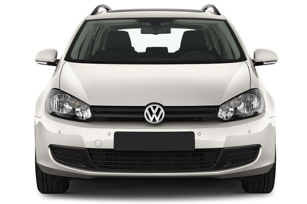 Volkswagen Golf (Baujahr 2011) Trendline 5 Türen Frontansicht