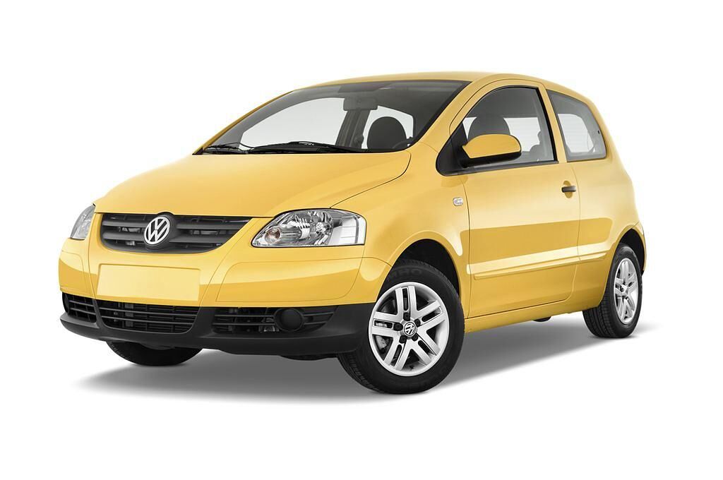 Volkswagen Fox (Baujahr 2010) Style 3 Türen seitlich vorne mit Felge
