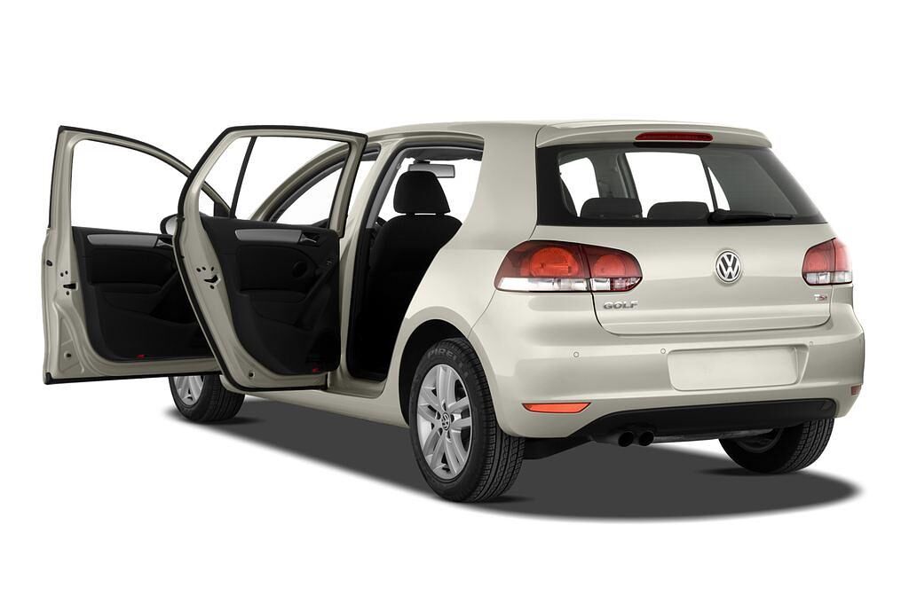 Volkswagen Golf (Baujahr 2010) Highline 5 Türen Tür geöffnet