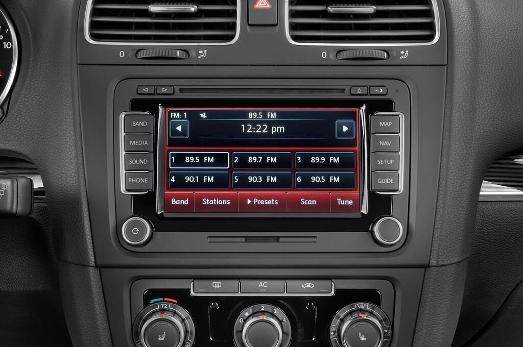 Volkswagen Golf (Baujahr 2010) GTI 5 Türen Radio und Infotainmentsystem
