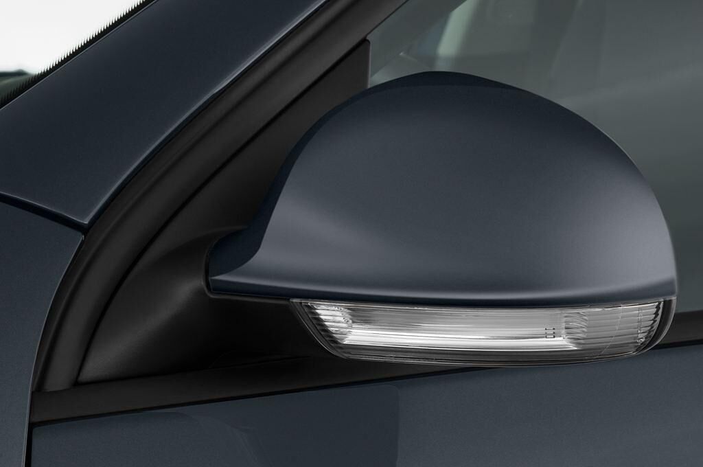 Volkswagen Jetta (Baujahr 2010) S 4 Türen Außenspiegel