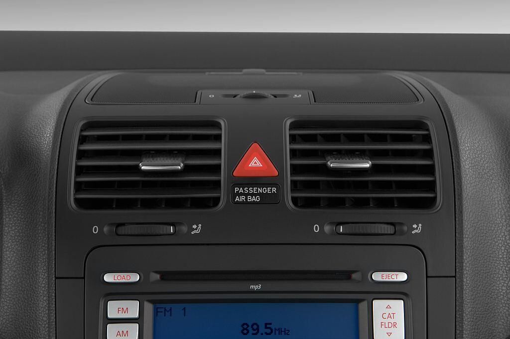 Volkswagen Jetta (Baujahr 2010) Comfortline 4 Türen Lüftung