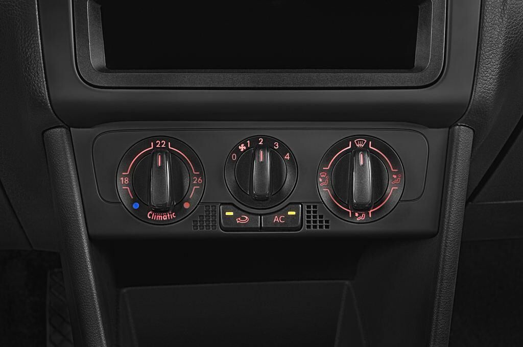 Volkswagen Polo (Baujahr 2011) Trendline 3 Türen Temperatur und Klimaanlage