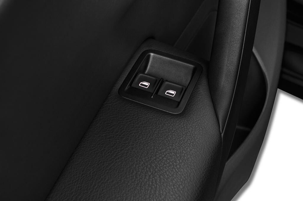 Volkswagen Polo (Baujahr 2015) Highline 3 Türen Bedienungselemente Tür