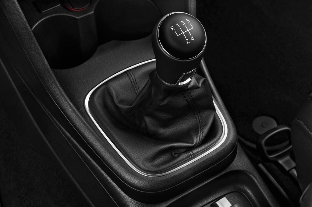 Volkswagen Polo (Baujahr 2015) Highline 3 Türen Schalthebel