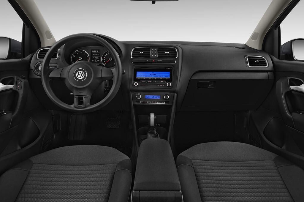 Volkswagen Polo (Baujahr 2012) Comfortline 5 Türen Cockpit und Innenraum