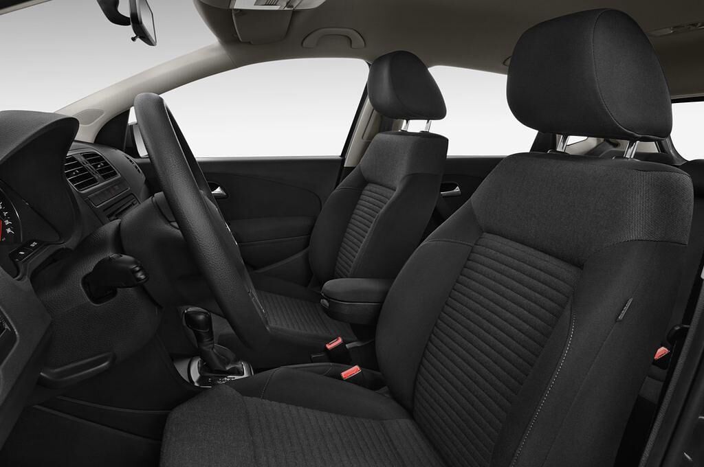 Volkswagen Polo (Baujahr 2012) Comfortline 5 Türen Vordersitze