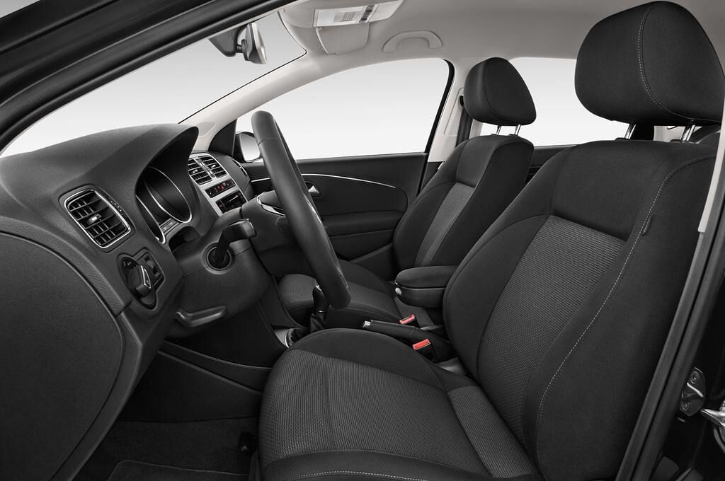 Volkswagen Polo (Baujahr 2014) Highline Bluemotion 5 Türen Vordersitze