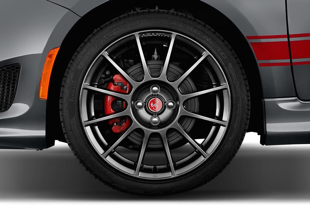 Abarth 500 (Baujahr 2014) - 2 Türen Reifen und Felge