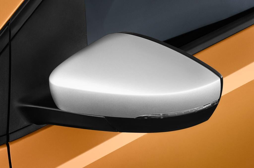 Volkswagen Polo (Baujahr 2015) Cross 5 Türen Außenspiegel