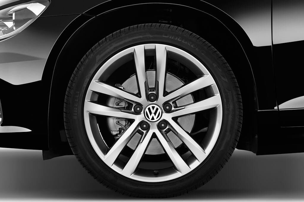 Volkswagen Scirocco (Baujahr 2015) R 3 Türen Reifen und Felge