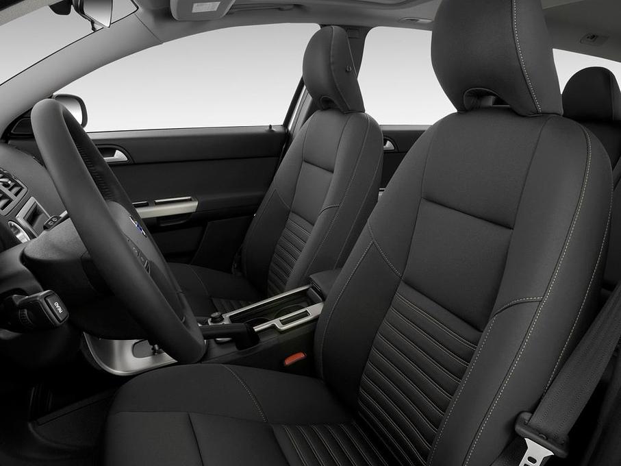 Volvo V50 (Baujahr 2010) Momentum 5 Türen Vordersitze