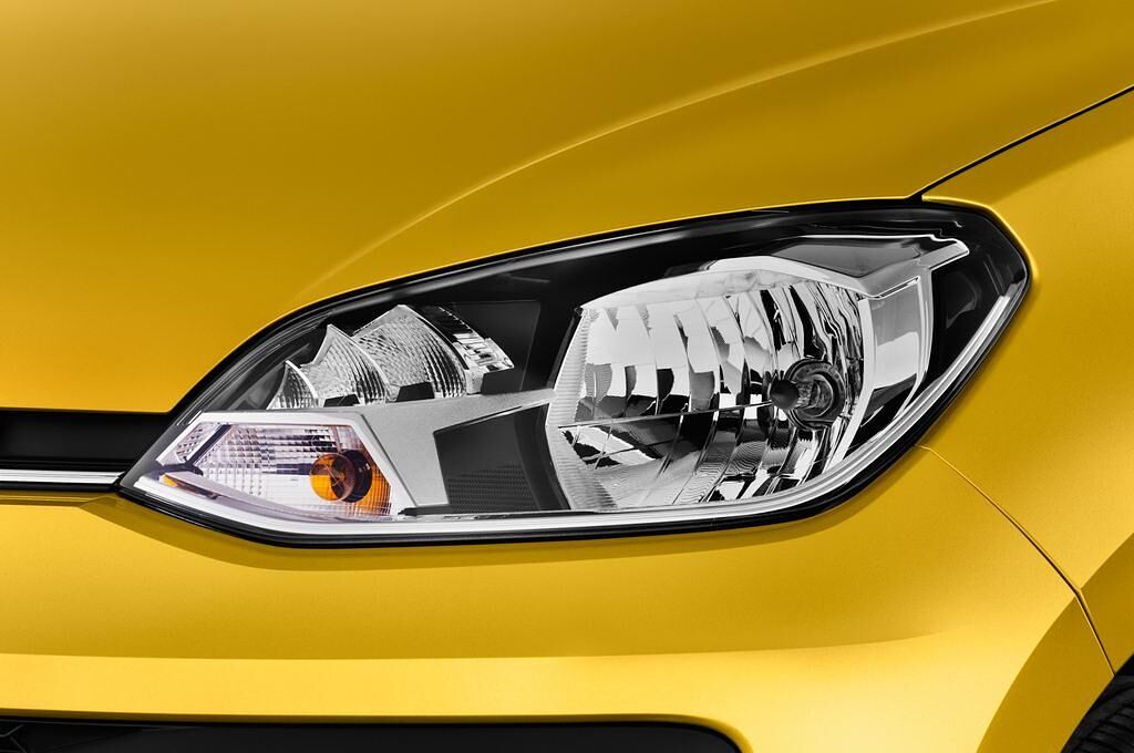 Volkswagen Up! (Baujahr 2017) Move up! 5 Türen Scheinwerfer