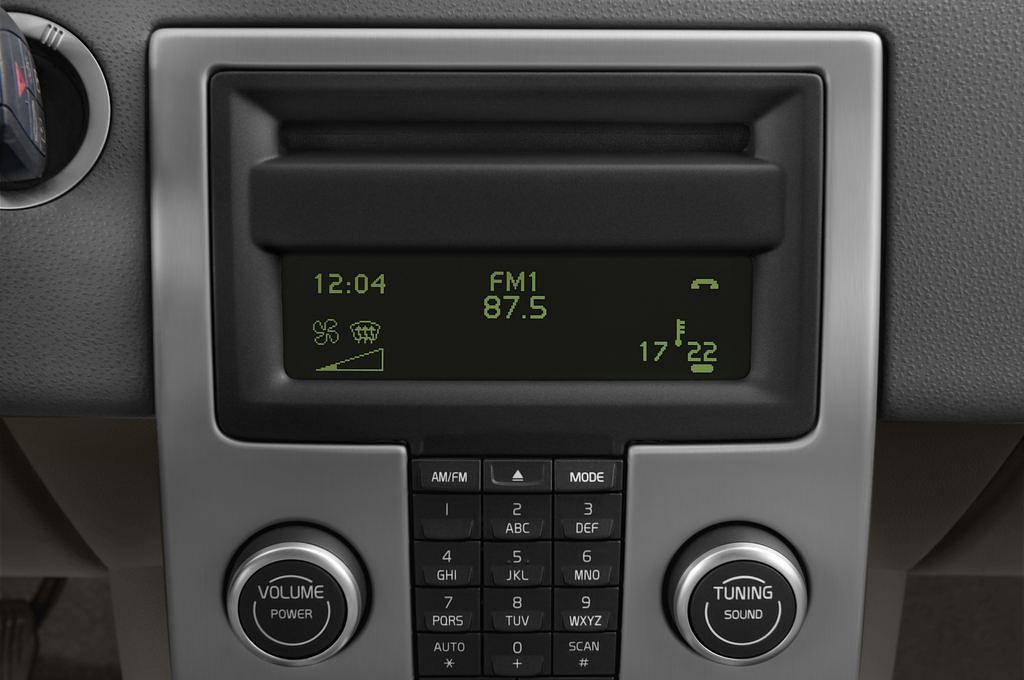 Volvo S40 (Baujahr 2011) R-design 4 Türen Radio und Infotainmentsystem