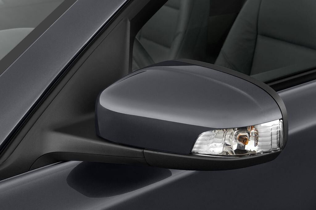 Volvo S40 (Baujahr 2011) R-design 4 Türen Außenspiegel