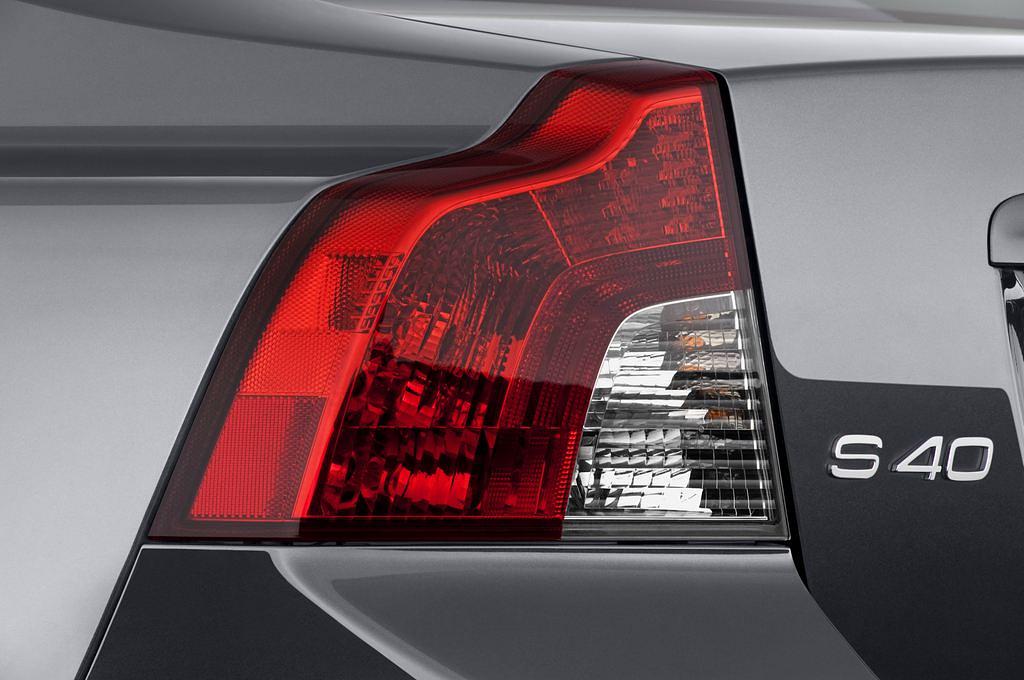 Volvo S40 (Baujahr 2011) R-design 4 Türen Rücklicht