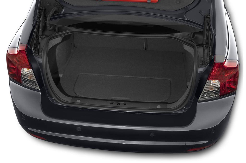Volvo S40 (Baujahr 2011) R-design 4 Türen Kofferraum