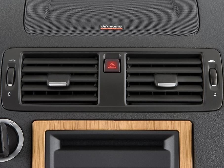 Volvo S40 (Baujahr 2010) Momentum 4 Türen Lüftung