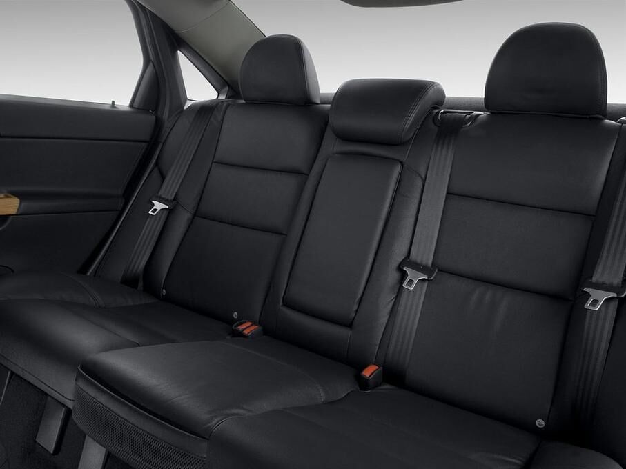 Volvo S40 (Baujahr 2010) Momentum 4 Türen Rücksitze