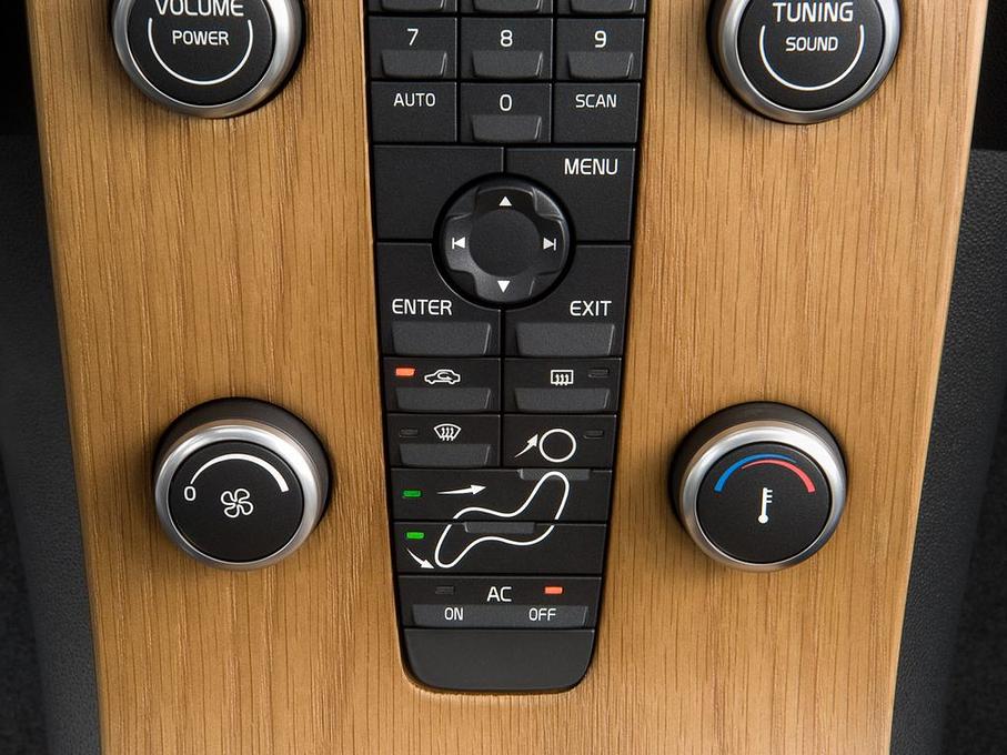 Volvo S40 (Baujahr 2010) Momentum 4 Türen Temperatur und Klimaanlage