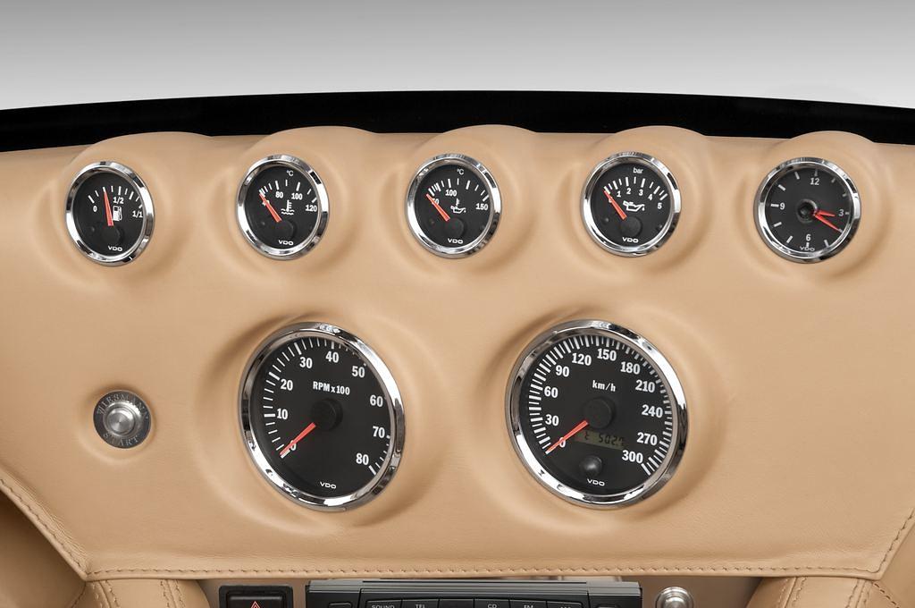 Wiesmann MF 3 (Baujahr 2009) - 2 Türen Tacho und Fahrerinstrumente