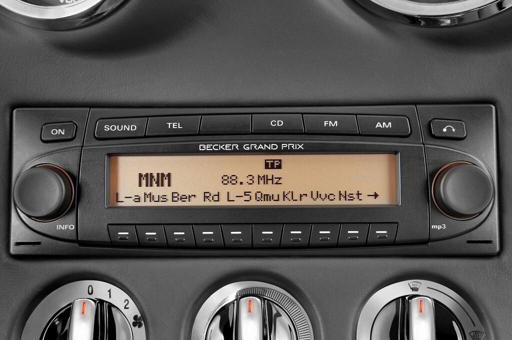 Wiesmann MF 4 (Baujahr 2009) - 2 Türen Radio und Infotainmentsystem