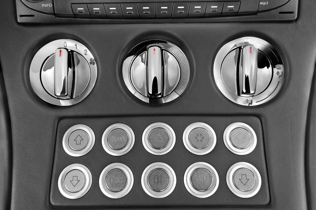 Wiesmann MF 4 (Baujahr 2009) - 2 Türen Temperatur und Klimaanlage