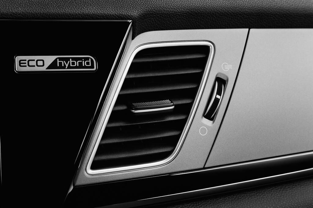 KIA Niro Hybride (Baujahr 2017) Spirit 5 Türen Lüftung