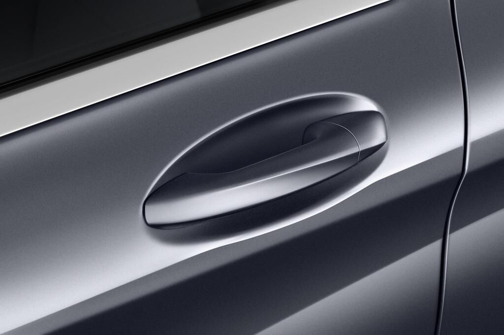 Mercedes C Class (Baujahr 2018) AMG Line 5 Türen Türgriff