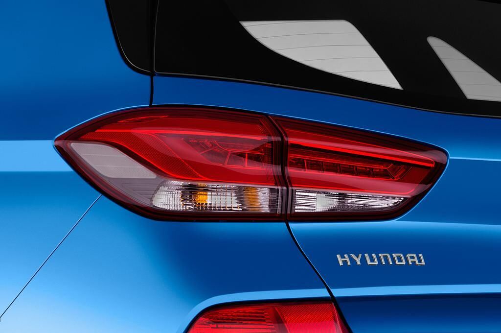 Hyundai i30 (Baujahr 2017) Premium 5 Türen Rücklicht