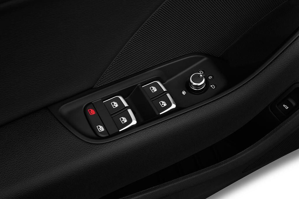 Audi S3 (Baujahr 2017) - 4 Türen Bedienungselemente Tür
